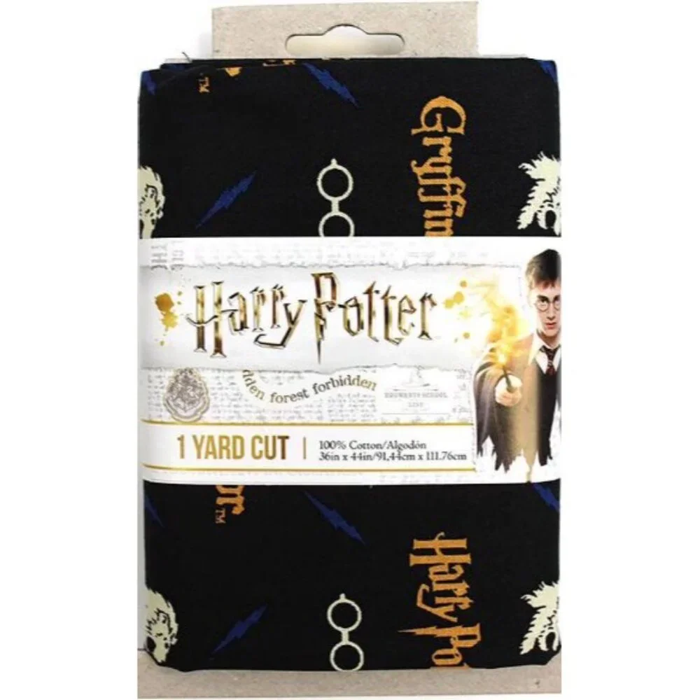 Cotton Fabric Harry Potter House of Gryffindor Lion  44  X 1 Yard ‎ Precut